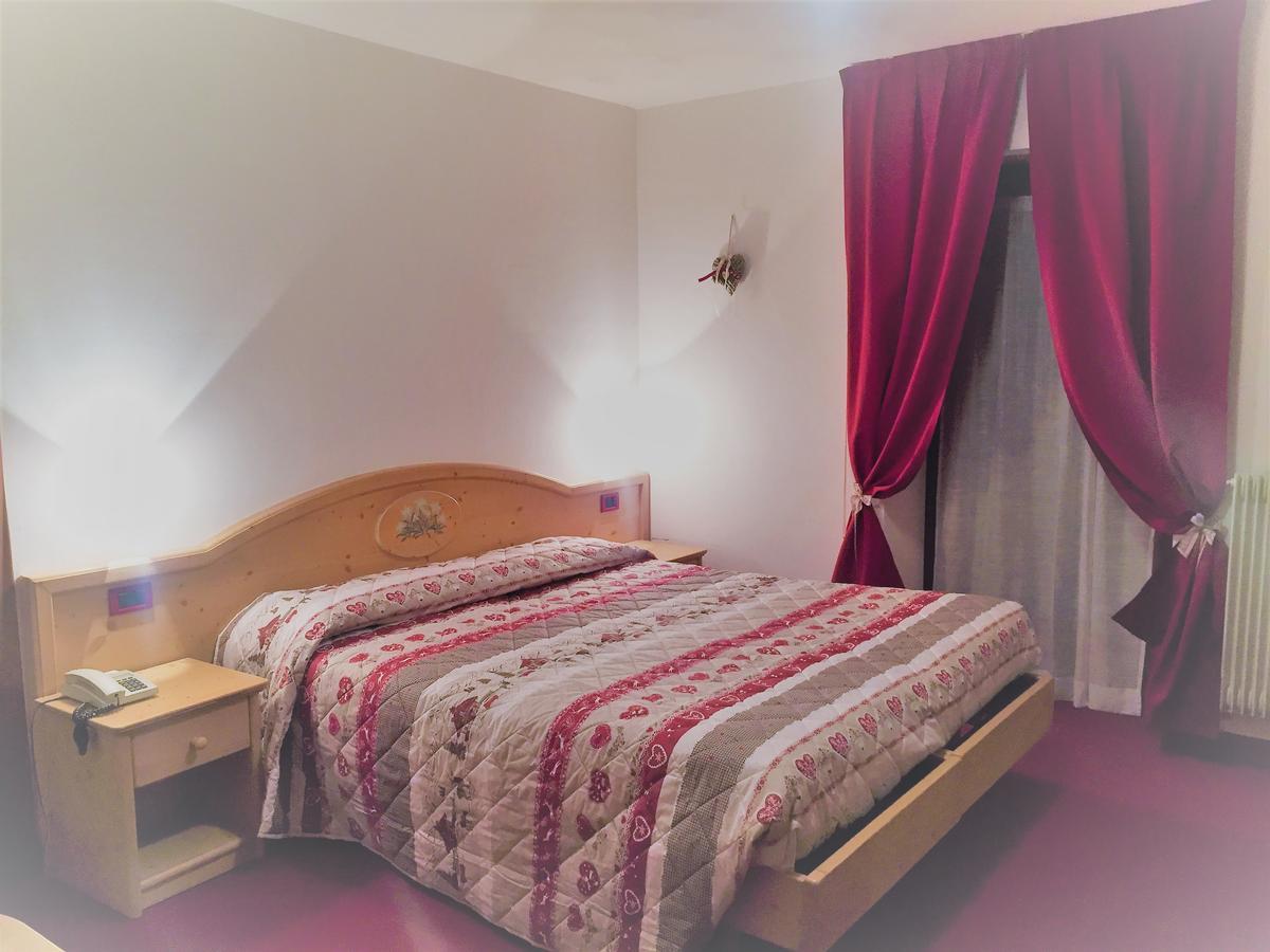 Hotel Tosa Madonna Εξωτερικό φωτογραφία